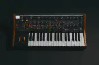 Image of Moog Subsequent 37